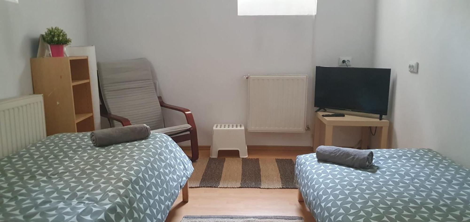 Praga Apartment บูคาเรสต์ ภายนอก รูปภาพ